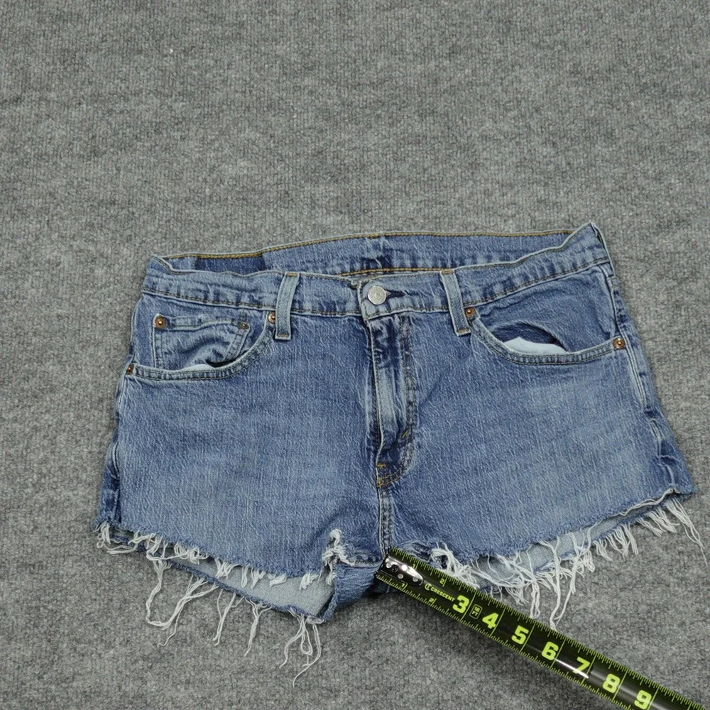 Levi's 559 Shorts Womens 32 Blue Relaxed Fit Cut Off Frayed Denim